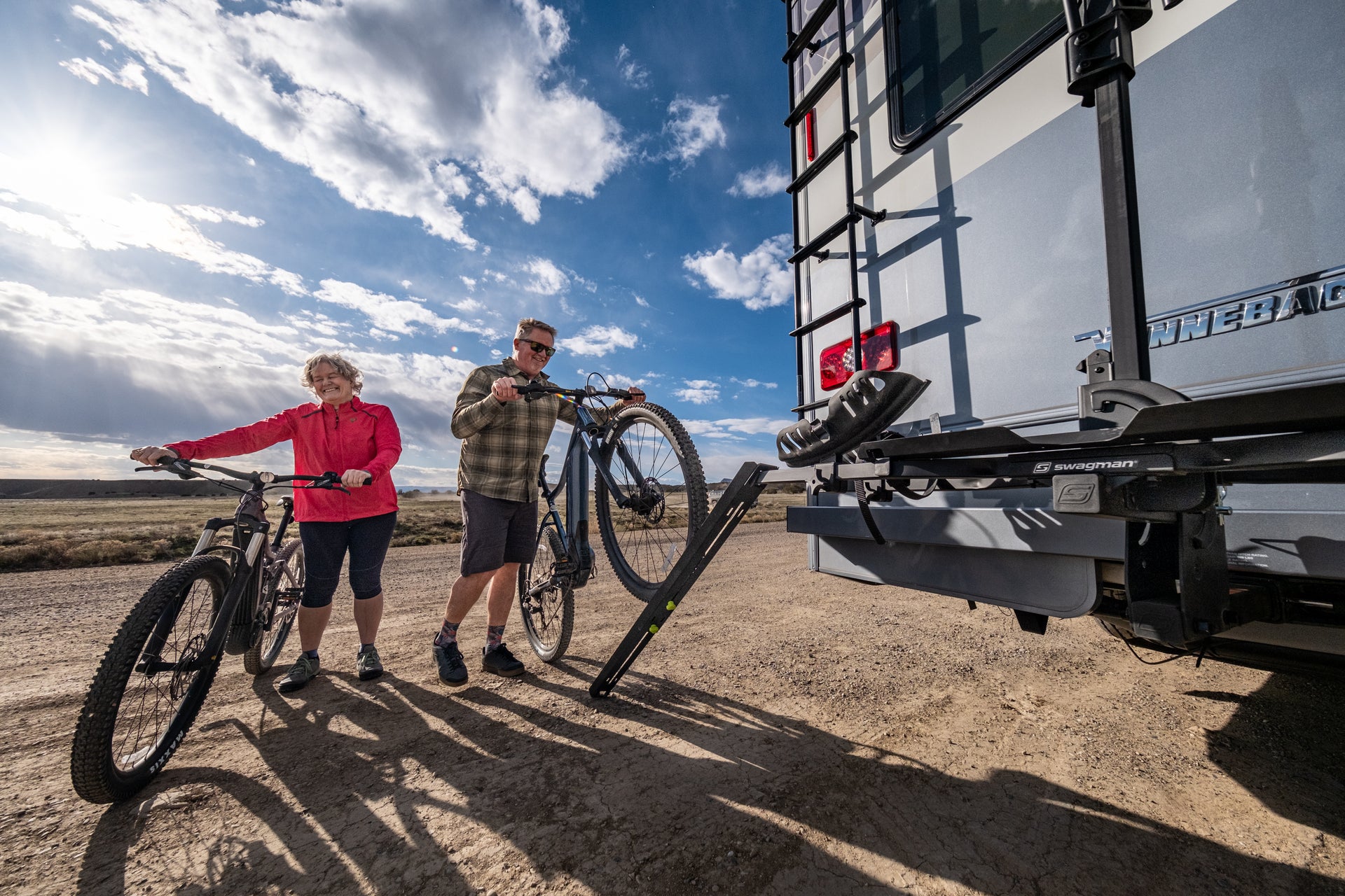 E-SPEC RV & ebike Approved Hitch Mount Platform Rack – Swagman (US)